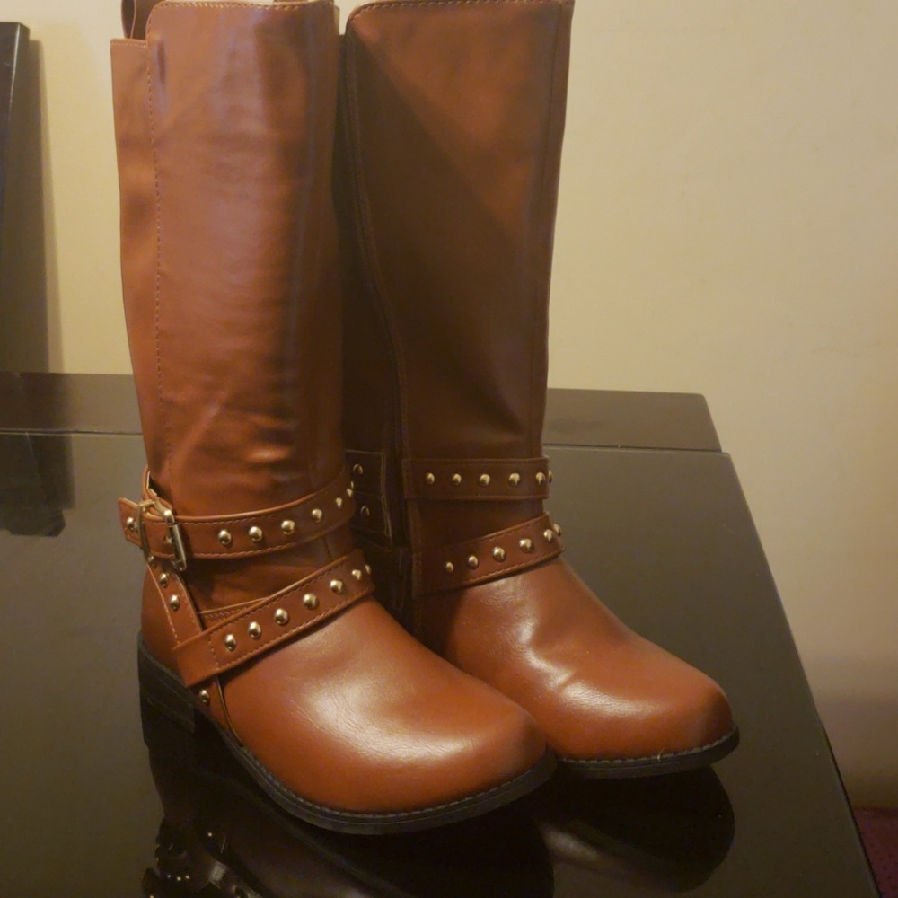 Brown Little Girl's Riding Boot